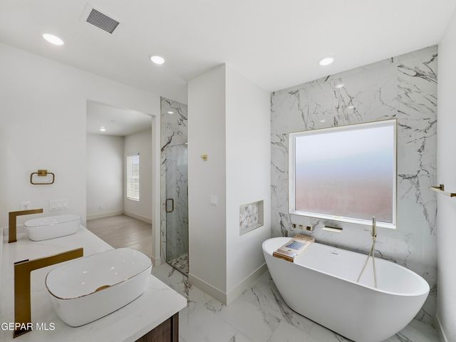 7405 NORTE MESA Lane, El Paso, TX 79934