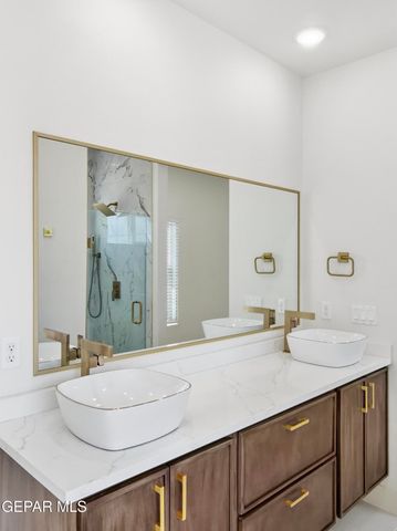 7405 NORTE MESA Lane, El Paso, TX 79934