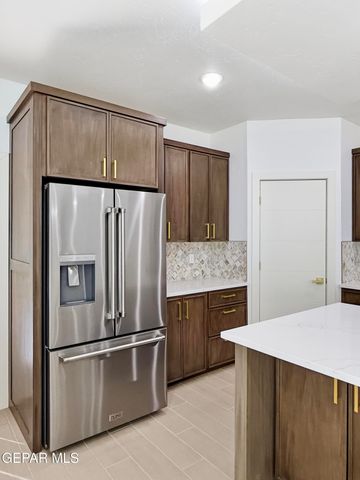 7405 NORTE MESA Lane, El Paso, TX 79934