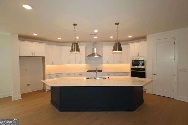 259 Strawberry Lane, Woodstock, GA 30189