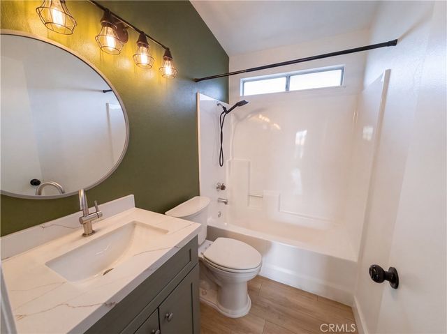 1873 Topeka, Colton, CA 92324