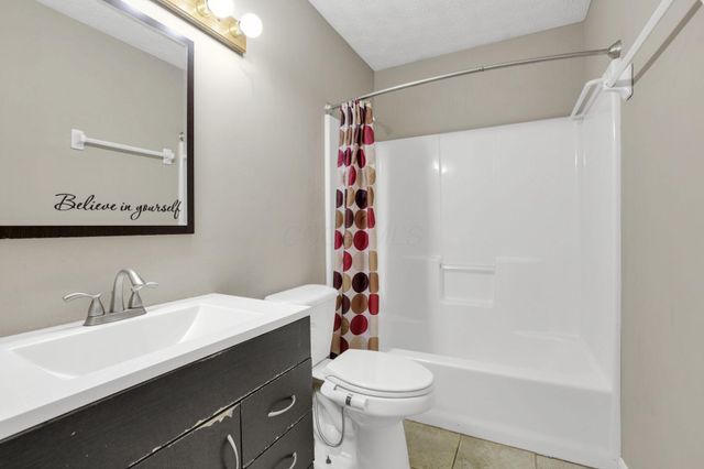 6064 Northbend Drive, Canal Winchester, OH 43110