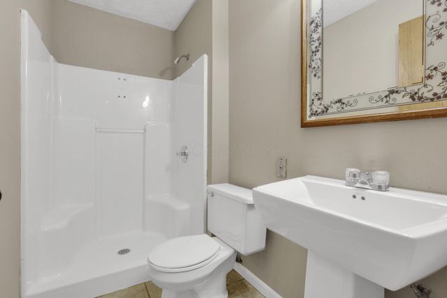 6064 Northbend Drive, Canal Winchester, OH 43110