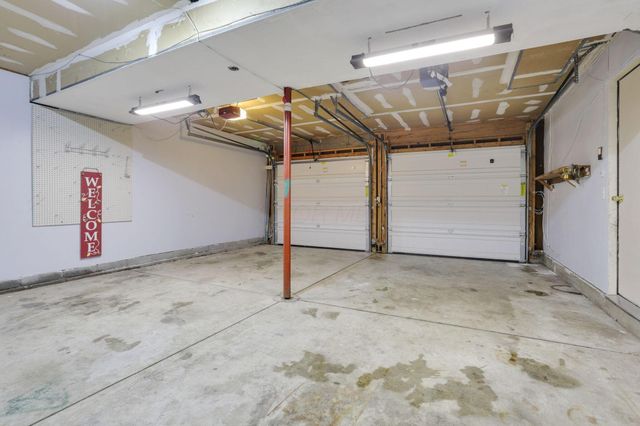 6064 Northbend Drive, Canal Winchester, OH 43110