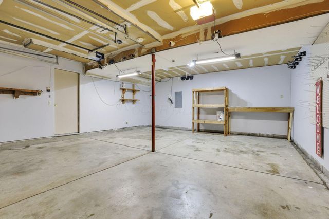 6064 Northbend Drive, Canal Winchester, OH 43110