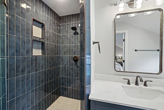 1620 Oakhall Dr, Brentwood, TN 37027