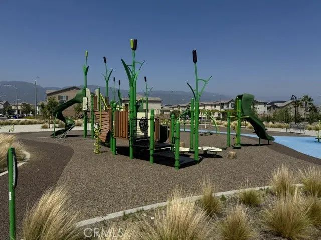 2464 Gunner Ridge, Rialto, CA 92377