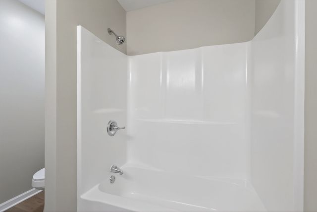 208 Frontier Dr, Grimsley, TN 38565