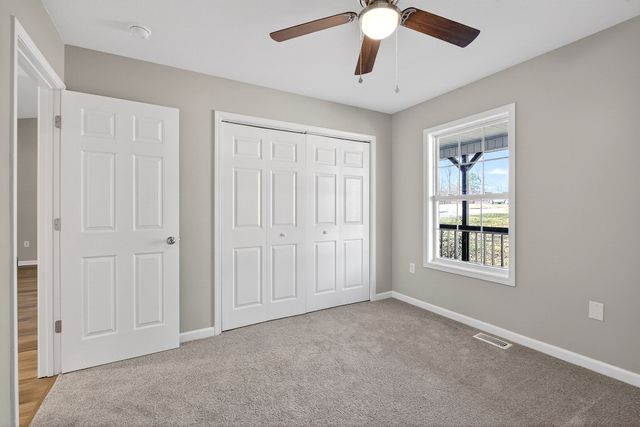 208 Frontier Dr, Grimsley, TN 38565