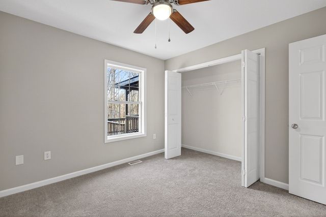 208 Frontier Dr, Grimsley, TN 38565