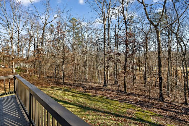 208 Frontier Dr, Grimsley, TN 38565