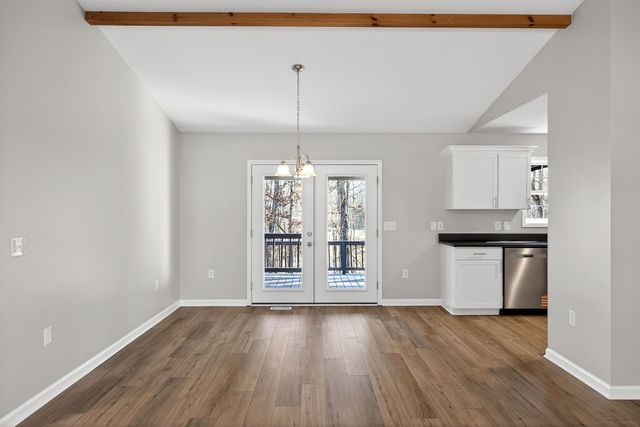 208 Frontier Dr, Grimsley, TN 38565