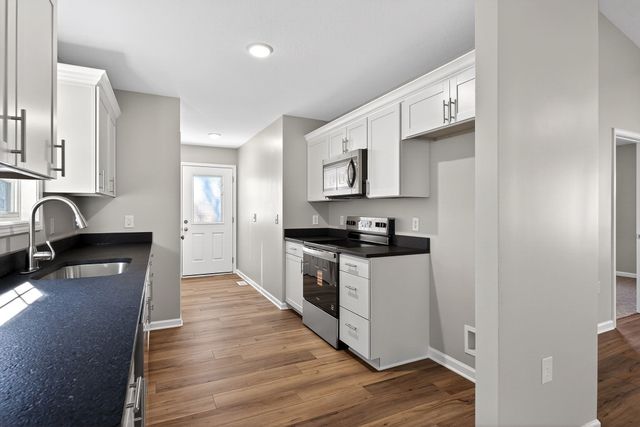 208 Frontier Dr, Grimsley, TN 38565