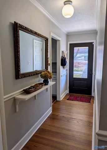 908 Fagan Springs Drive SE, Huntsville, AL 35801