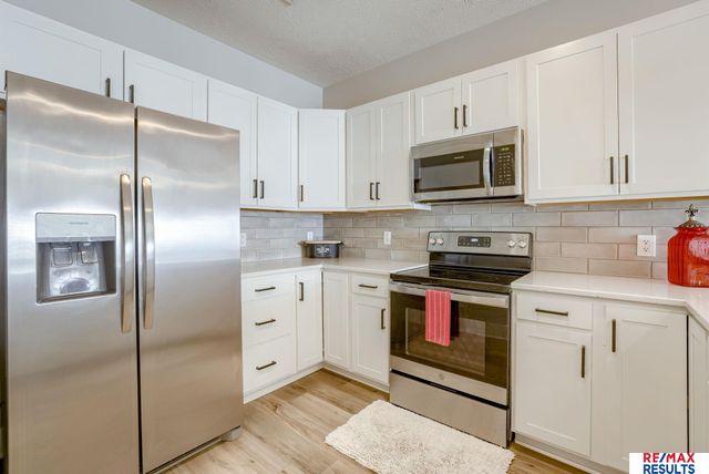 1903 S 7th Street, Omaha, NE 68108