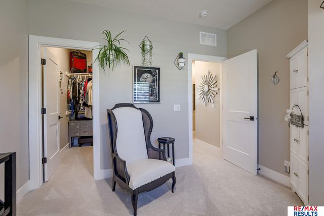 1903 S 7th Street, Omaha, NE 68108