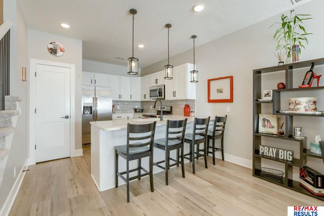 1903 S 7th Street, Omaha, NE 68108