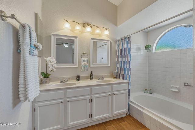 8058 W LAUREL Lane, Peoria, AZ 85345