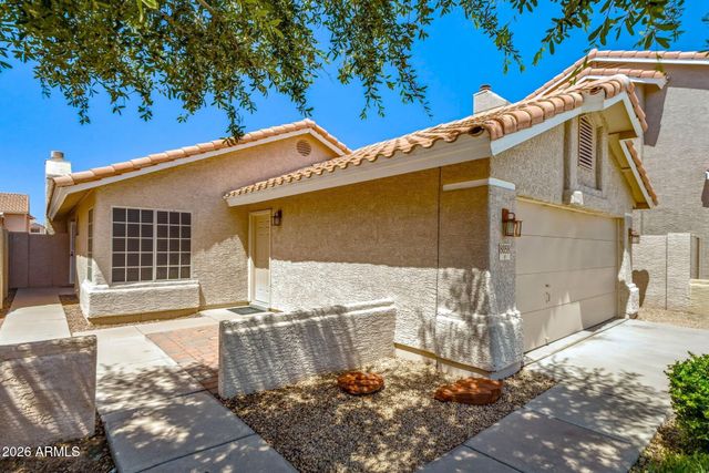 8058 W LAUREL Lane, Peoria, AZ 85345