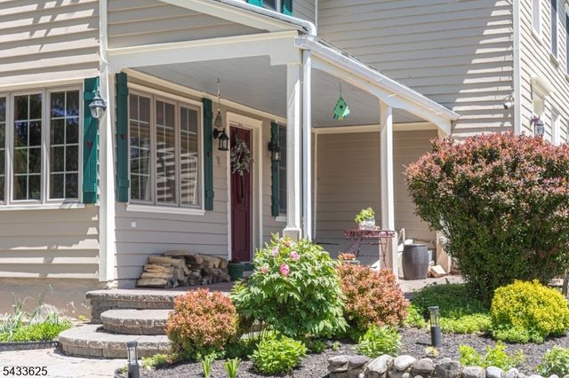 449 Stamets Rd, Holland Twp., NJ 08848