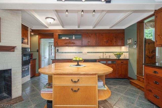 449 Stamets Rd, Holland Twp., NJ 08848