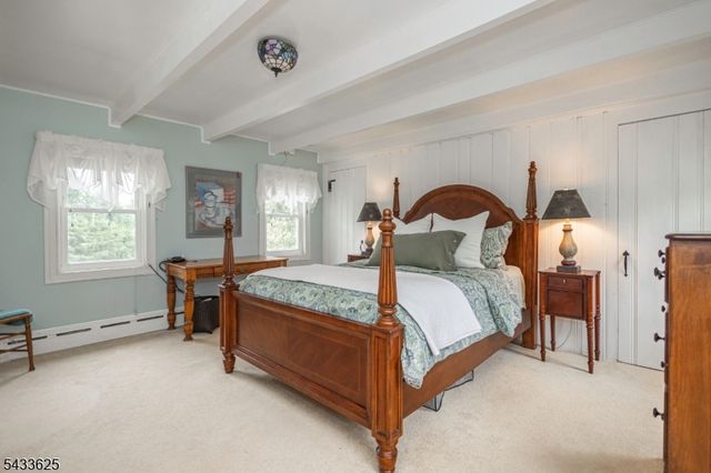 449 Stamets Rd, Holland Twp., NJ 08848