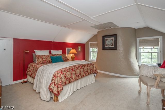 449 Stamets Rd, Holland Twp., NJ 08848