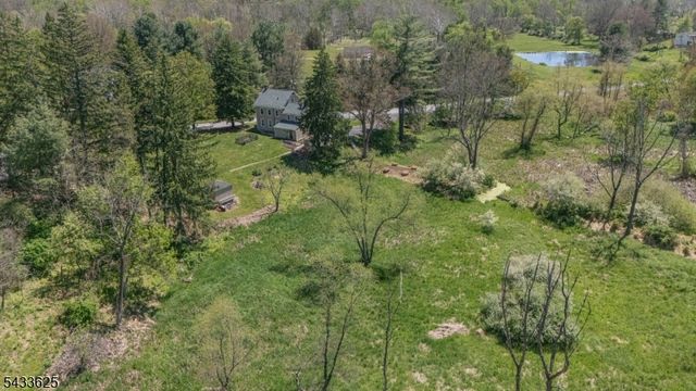 449 Stamets Rd, Holland Twp., NJ 08848