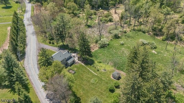 449 Stamets Rd, Holland Twp., NJ 08848