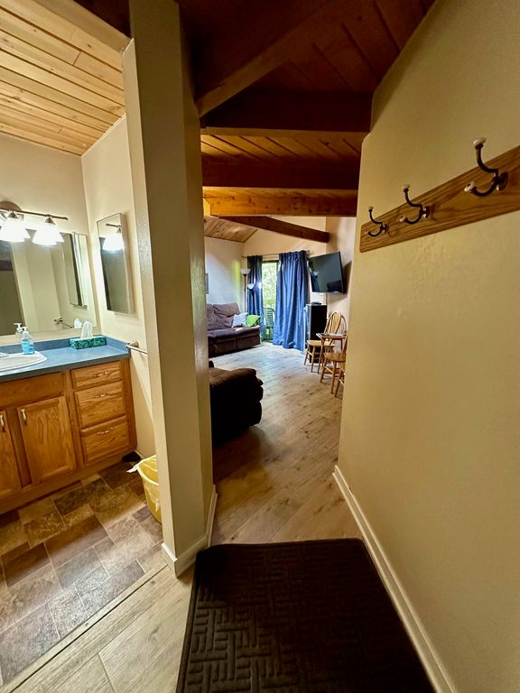 32 Alder Way 4C, Whitefish, MT 59937 photo 3