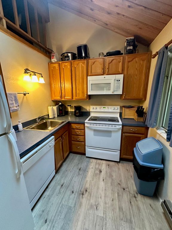 32 Alder Way 4C, Whitefish, MT 59937 photo 5