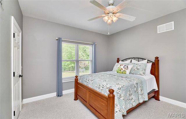 60 Lake Lawrence Lane, Troy, MO 63379