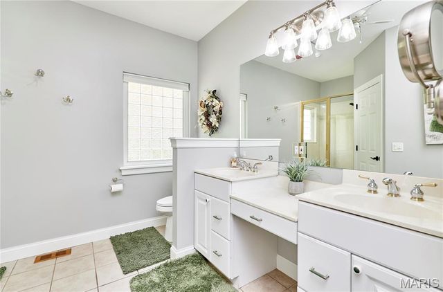 60 Lake Lawrence Lane, Troy, MO 63379