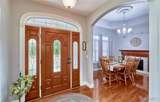 60 Lake Lawrence Lane, Troy, MO 63379