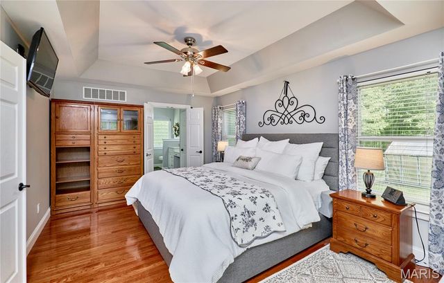60 Lake Lawrence Lane, Troy, MO 63379