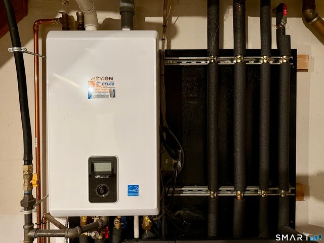 33 Center Avenue, Norwalk, CT 06851