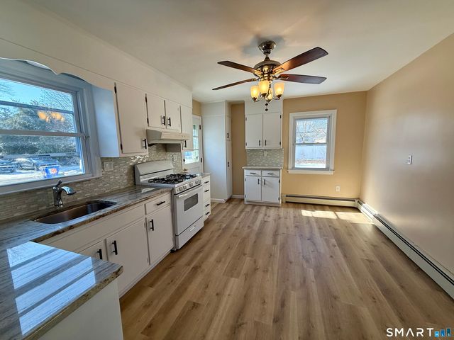 33 Center Avenue, Norwalk, CT 06851