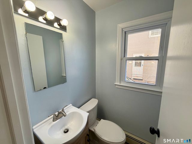 33 Center Avenue, Norwalk, CT 06851