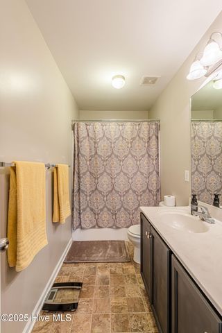211 Merin Height Road, Jacksonville, NC 28546