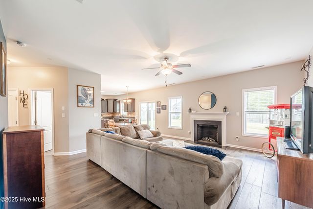 211 Merin Height Road, Jacksonville, NC 28546