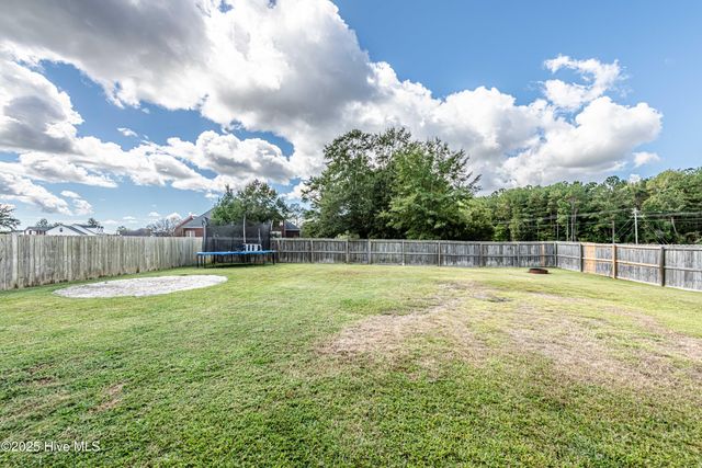 211 Merin Height Road, Jacksonville, NC 28546