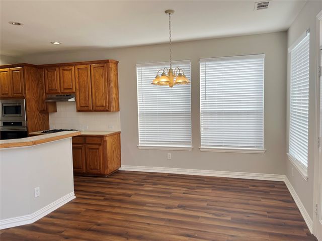 135 Whitney Drive, Hickory Creek, TX 75065