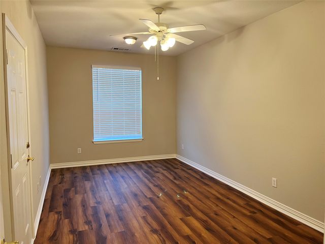 135 Whitney Drive, Hickory Creek, TX 75065