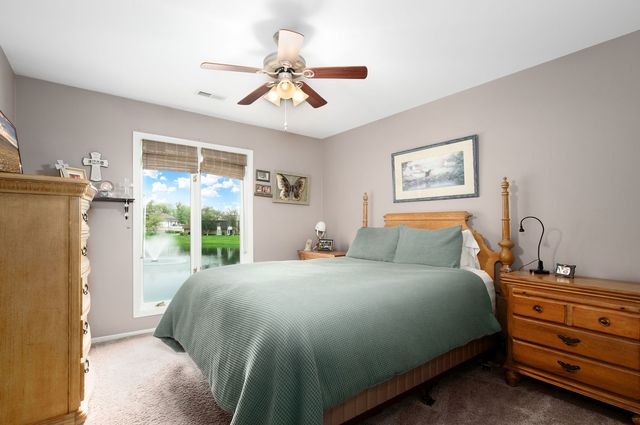 1408 S New Wilke Road 2-B, Arlington Heights, IL 60005