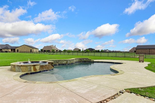 2135 Lake Estates Drive, Rockwall, TX 75032