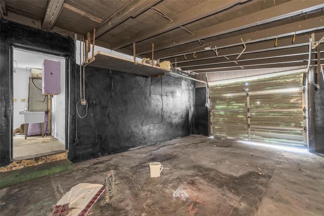 803 Palm Avenue, Fort Pierce, FL 34982