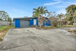 803 Palm Avenue, Fort Pierce, FL 34982