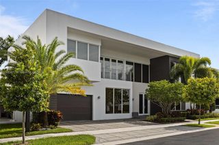 10296 NW 74th Ter, Doral, FL 33178