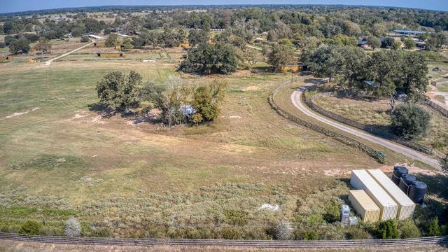 26039 Mitchell Road, Hempstead, TX 77445