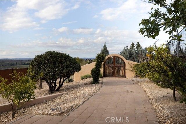 15516 N Friant Road, Friant, CA 93626